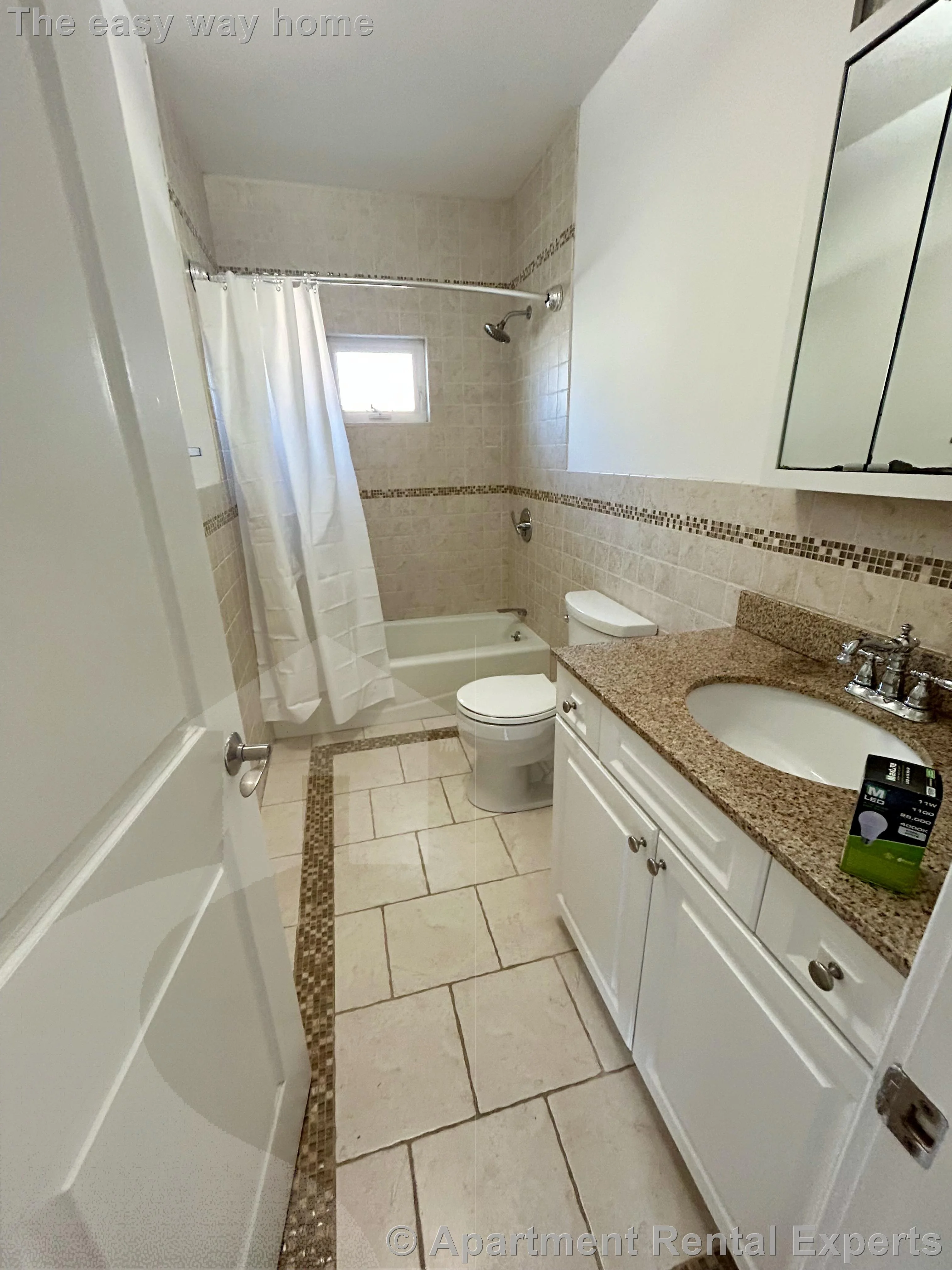 3 bed, 2 bath apartment for rent at 57 Greenleaf Ave Unit 2, Tufts — photo 7 of 15