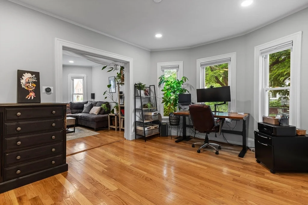 2 bed, 1 bath apartment for rent at 57 Grove St Unit 57, Davis Square — photo 6 of 24