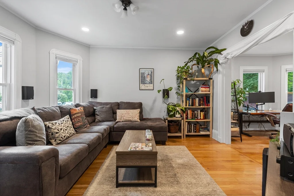 2 bed, 1 bath apartment for rent at 57 Grove St Unit 57, Davis Square — photo 1 of 24