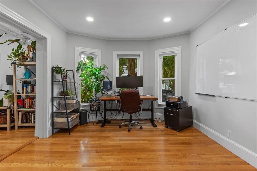 2 bed, 1 bath apartment for rent at 57 Grove St Unit 57, Davis Square — photo 5 of 24