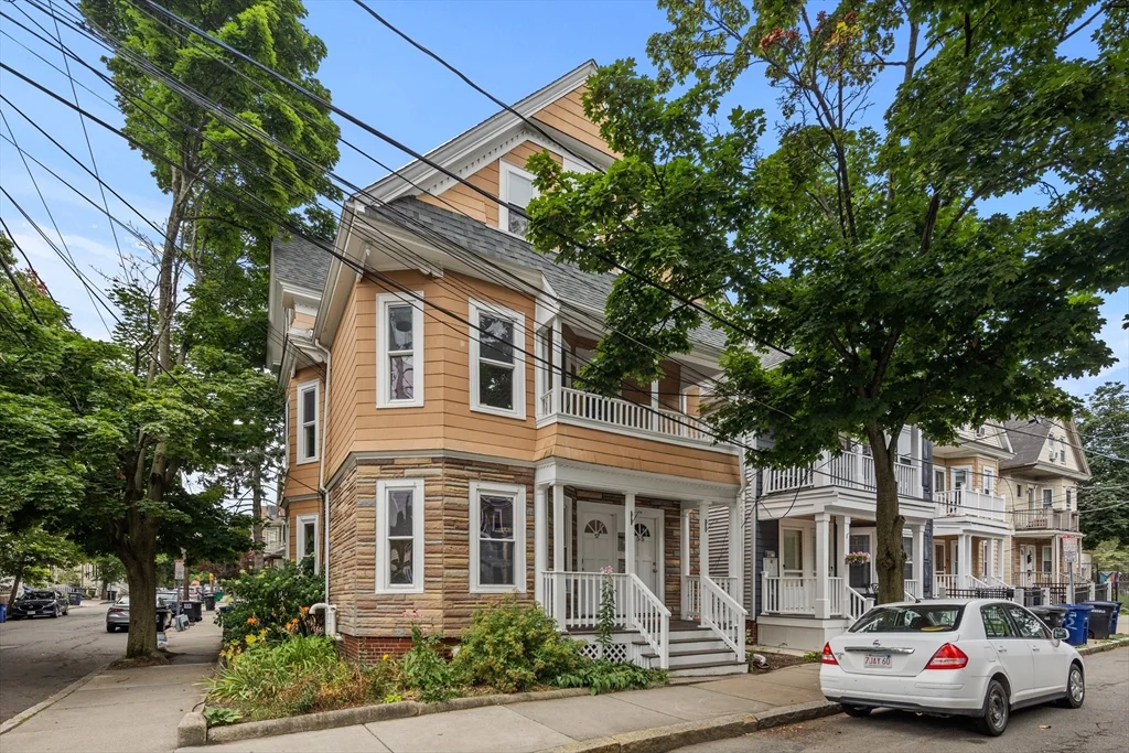 2 bed, 1 bath apartment for rent at 57 Grove St Unit 57, Davis Square — photo 24 of 24