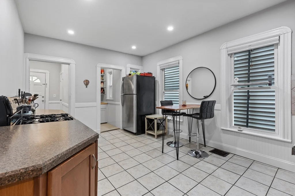 2 bed, 1 bath apartment for rent at 57 Grove St Unit 57, Davis Square — photo 12 of 24