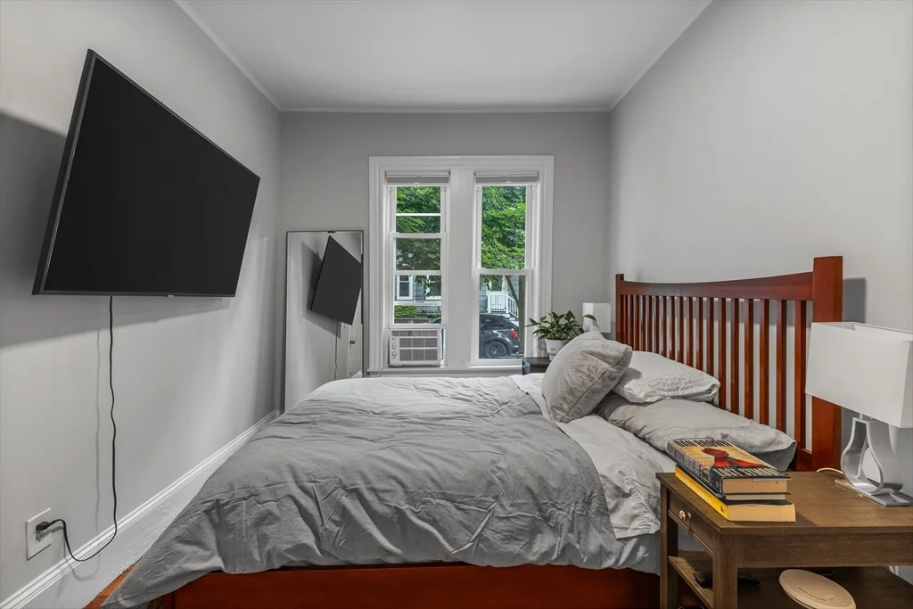 2 bed, 1 bath apartment for rent at 57 Grove St Unit 57, Davis Square — photo 10 of 24