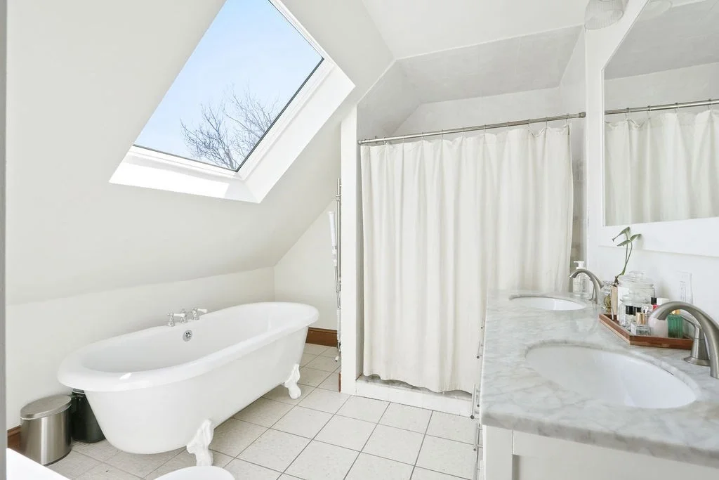 2 bed, 1 bath apartment for rent at 57 Harbor View Unit 3, Dorchester — photo 13 of 22