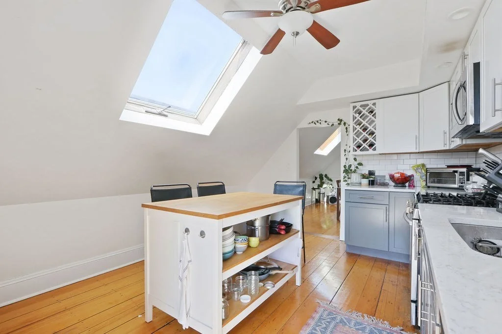 2 bed, 1 bath apartment for rent at 57 Harbor View Unit 3, Dorchester — photo 8 of 22