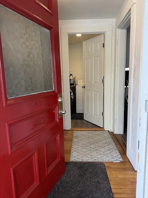 2 bed, 1 bath apartment for rent at 57 Harvard St Ext Unit 1, Natick — photo 2 of 13