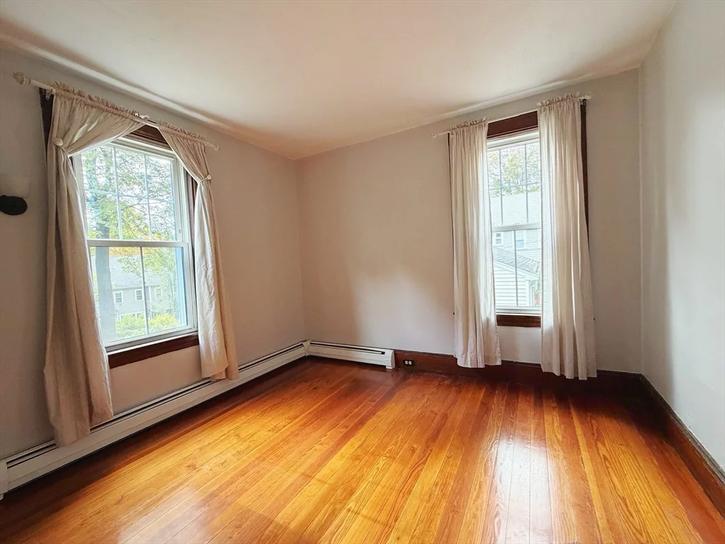 2 bed, 1 bath apartment for rent at 57 Harvard St Ext Unit 1, Natick — photo 6 of 13
