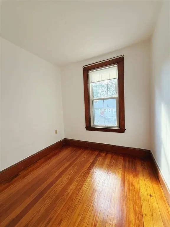 3 bed, 1 bath apartment for rent at 57 Harvard St Ext Unit 2, Natick — photo 5 of 14