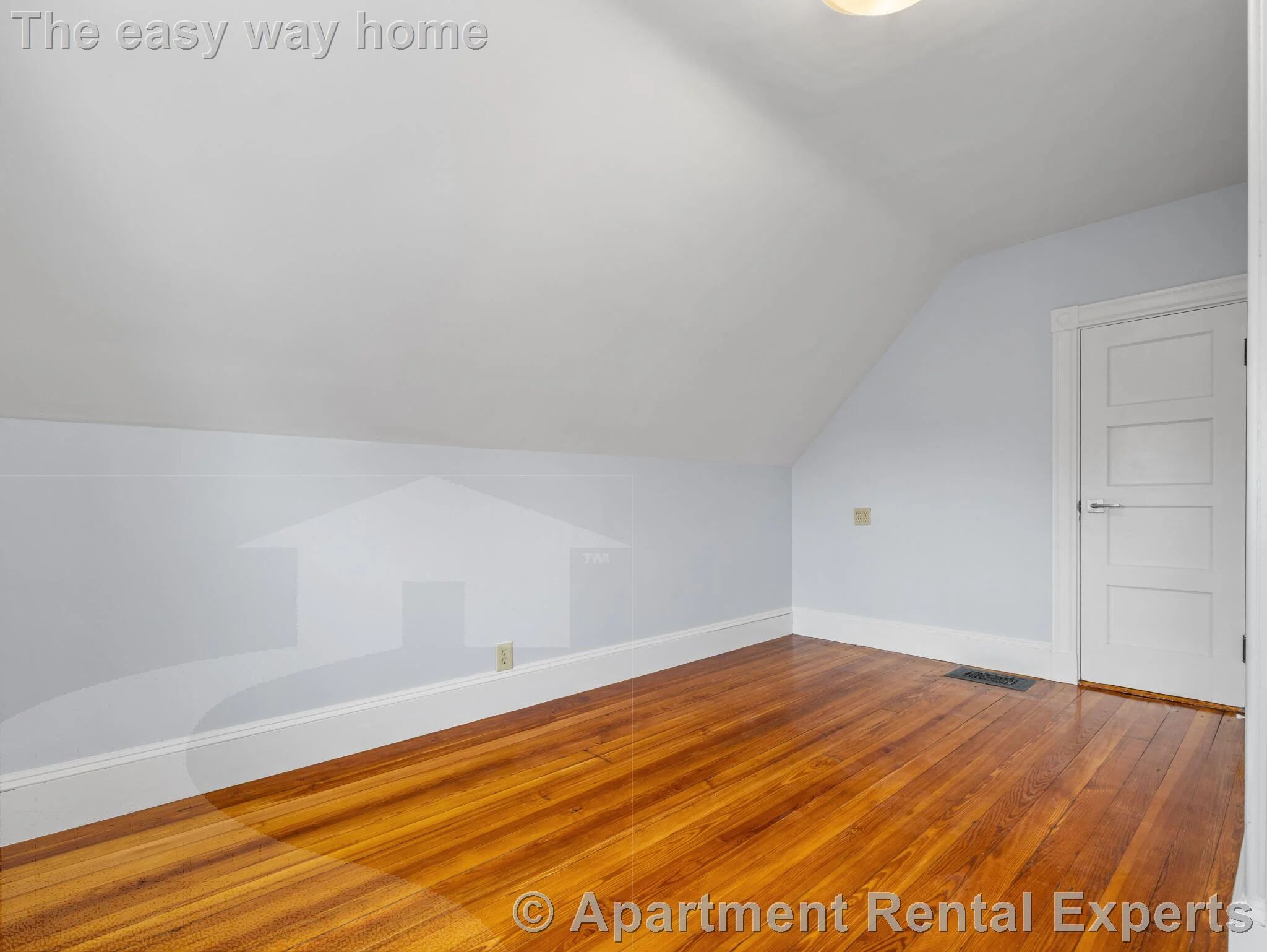 5 bed, 2 bath apartment for rent at 57 Hawthorne St Unit 2, Davis Square — photo 5 of 18