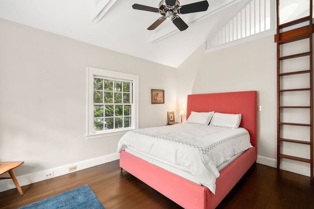 5 bed, 4+ bath apartment for rent at 57 Hedge Rd Unit 0, Brookline — photo 13 of 25