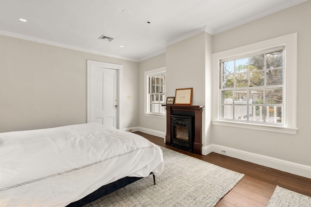 5 bed, 4+ bath apartment for rent at 57 Hedge Rd Unit 0, Brookline — photo 18 of 25