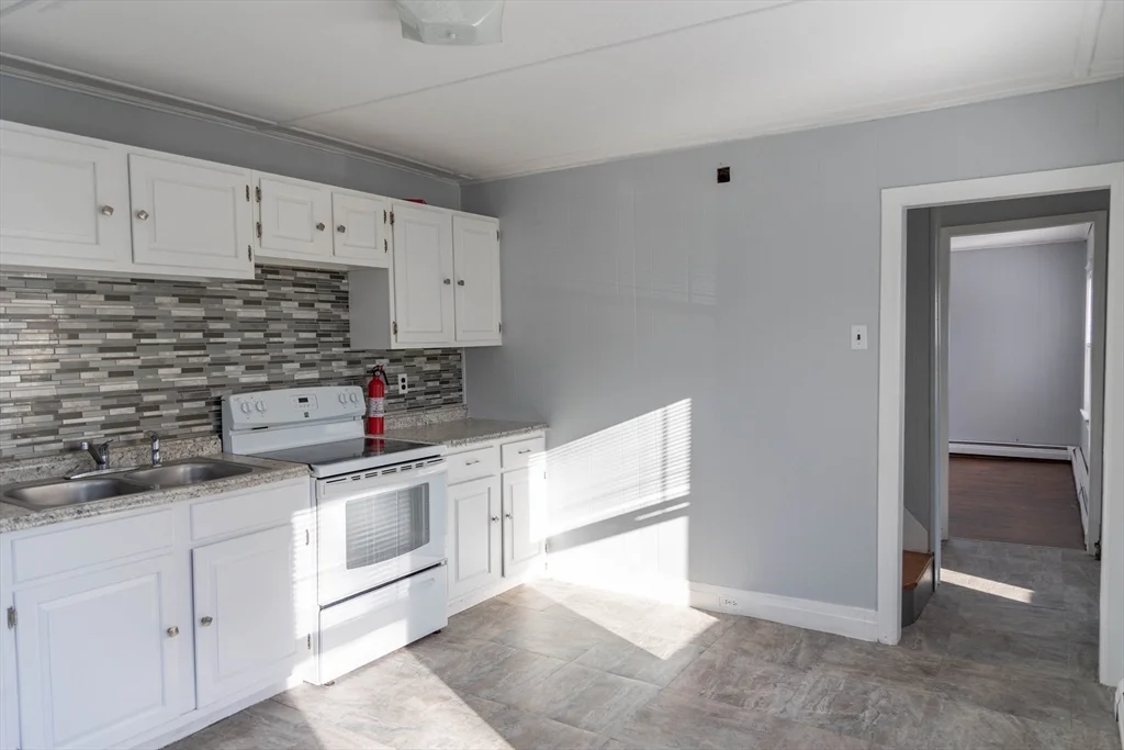 2 bed, 1 bath apartment for rent at 57 Hight St Unit 2, Milford — photo 4 of 23