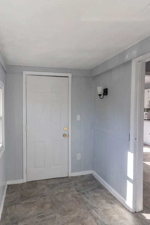 2 bed, 1 bath apartment for rent at 57 Hight St Unit 2, Milford — photo 2 of 23