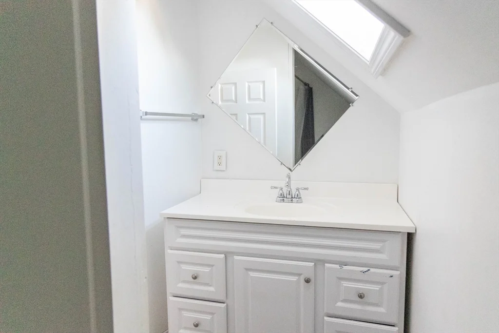 2 bed, 1 bath apartment for rent at 57 Hight St Unit 2, Milford — photo 22 of 23