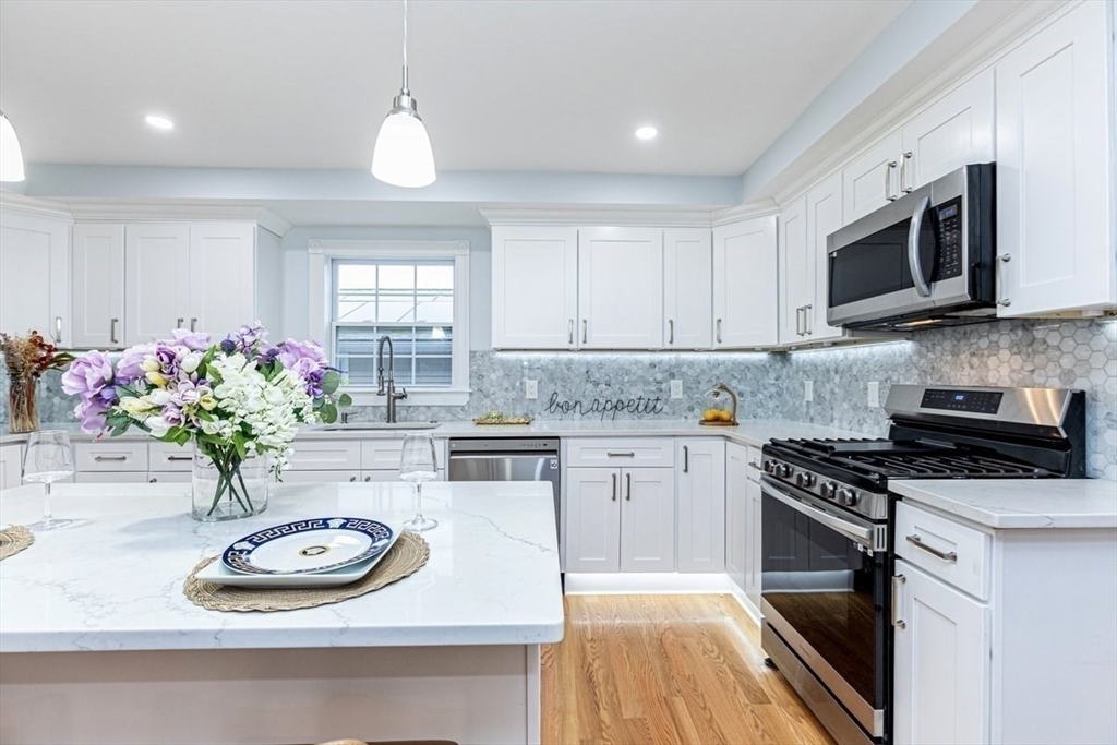 6 bed, 2.5 bath apartment for rent at 57 Howard St Unit 1, Revere — photo 2 of 22