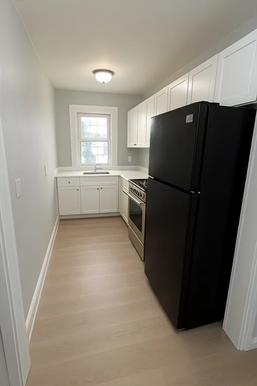 4 bed, 1 bath apartment for rent at 57 John St Unit 1, Attleboro — photo 4 of 4