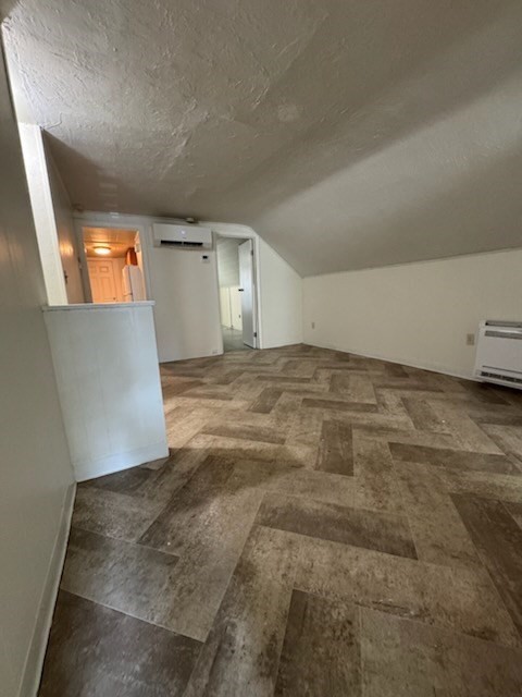 3 bed, 1 bath apartment for rent at 57 King St Unit 5, Worcester — photo 10 of 15
