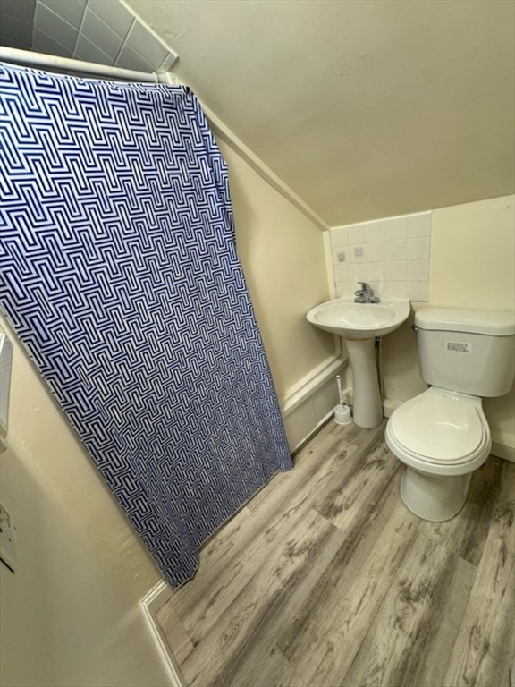 3 bed, 1 bath apartment for rent at 57 King St Unit 5, Worcester — photo 5 of 15