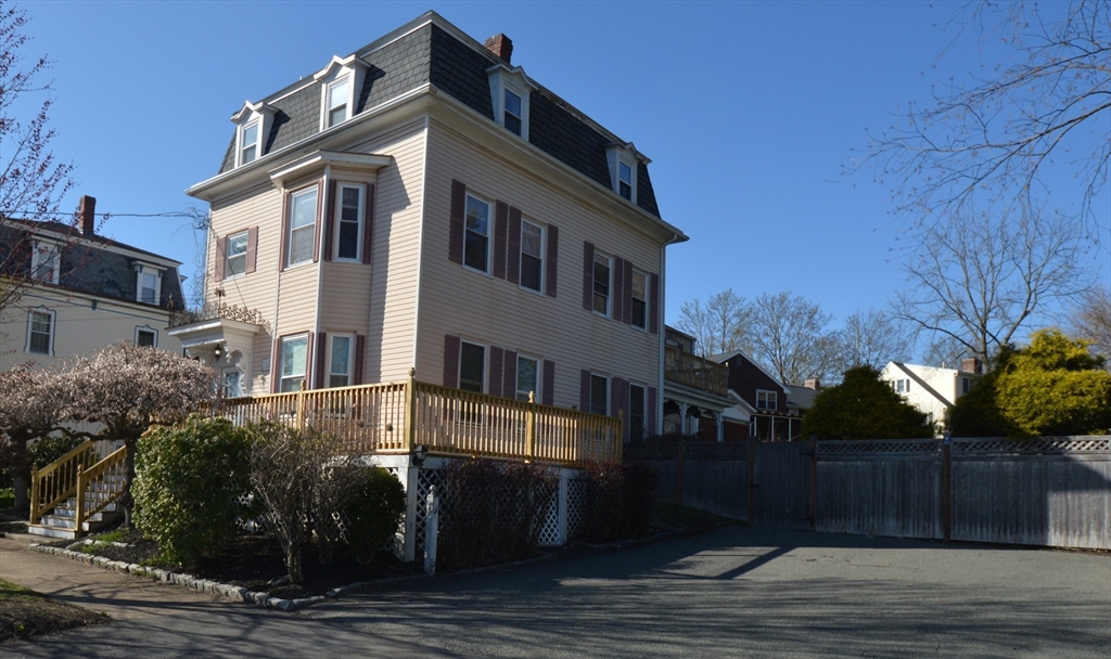 3 bed, 1 bath apartment for rent at 57 Lindall St Unit 1, Danvers