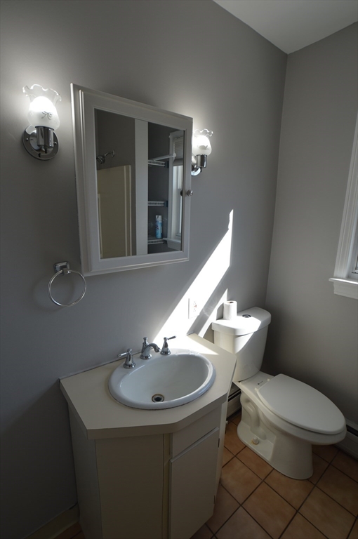 3 bed, 1 bath apartment for rent at 57 Lindall St Unit 2, Danvers — photo 10 of 10