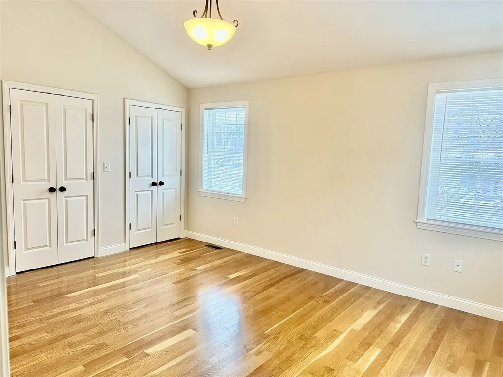 3 bed, 2 bath apartment for rent at 57 Lowell Unit 57, Watertown — photo 10 of 10