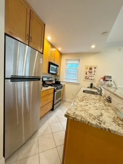 1 bed, 1 bath apartment for rent at 57 Magazine St Unit 3, Central Square — photo 7 of 19