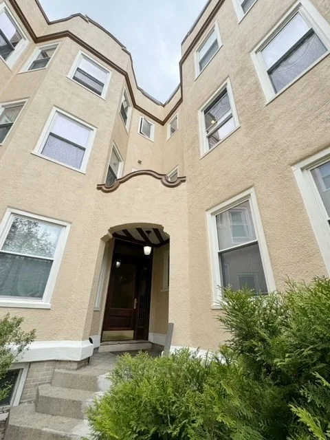 1 bed, 1 bath apartment for rent at 57 Magazine St Unit 3, Central Square — photo 18 of 19