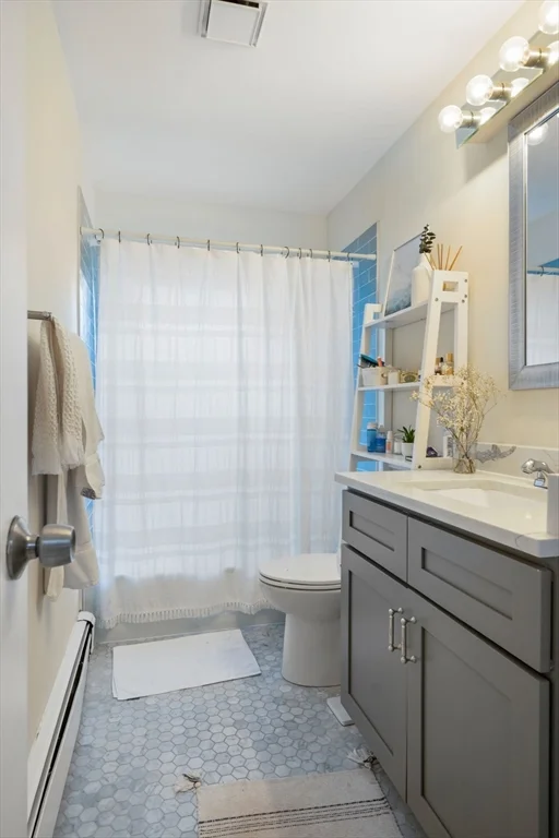 2 bed, 1 bath apartment for rent at 57 Marlborough Unit 6, Back Bay — photo 11 of 16