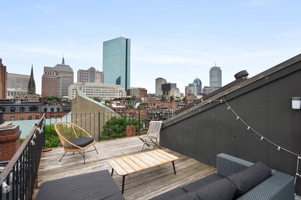 2 bed, 1 bath apartment for rent at 57 Marlborough Unit 6, Back Bay — photo 2 of 16