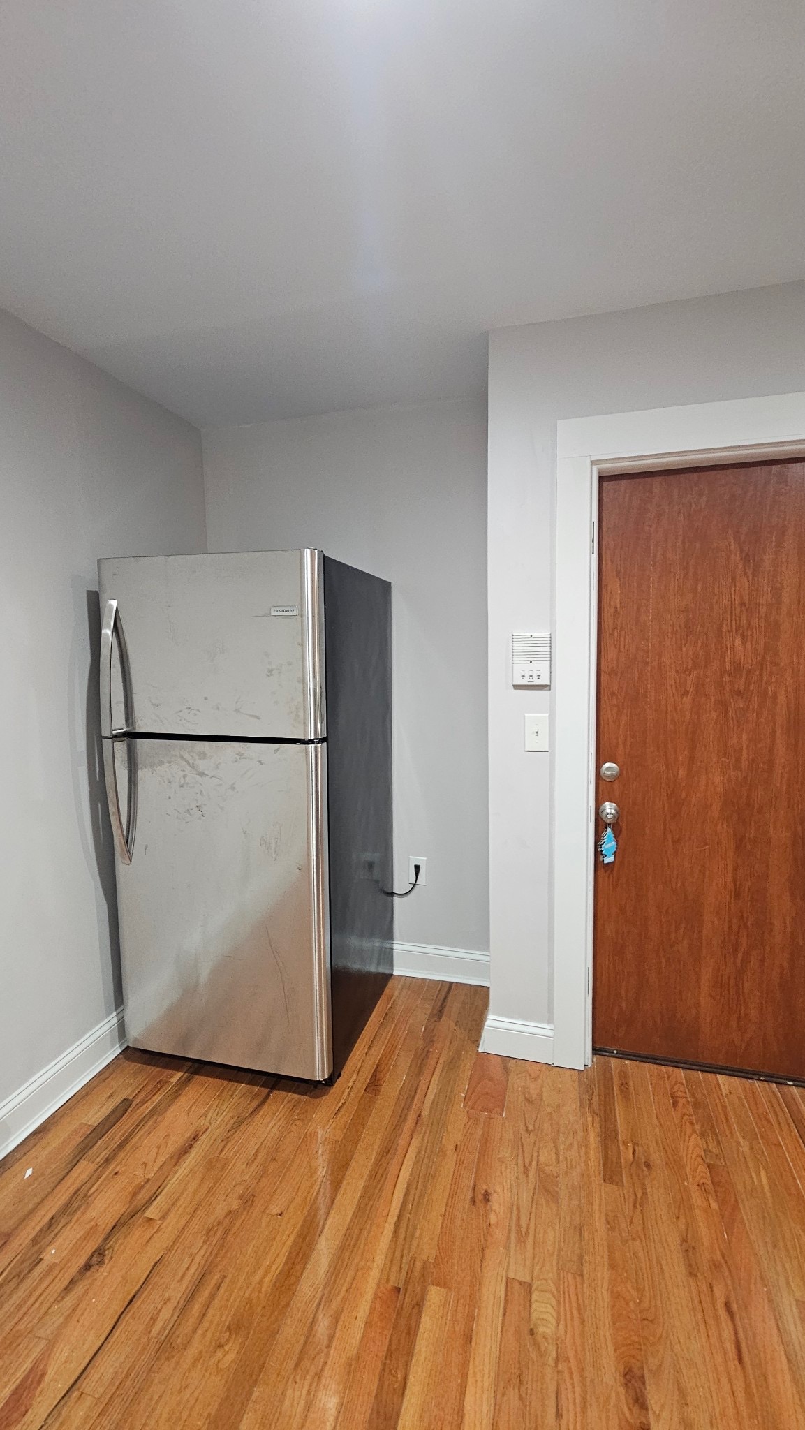 1 bed, 1 bath apartment for rent at 57 Marshall St Unit 2, Winter Hill — photo 4 of 11