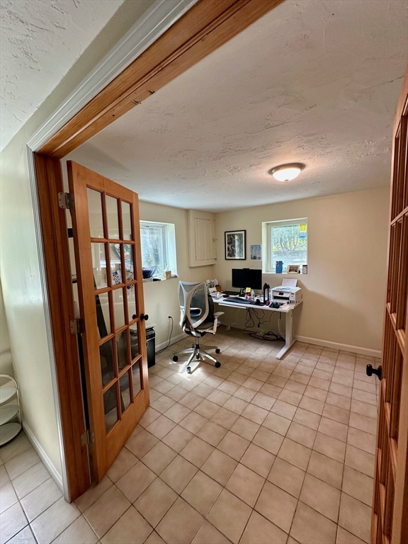 4 bed, 3 bath apartment for rent at 57 Maurice St Unit 0, Medford — photo 19 of 27