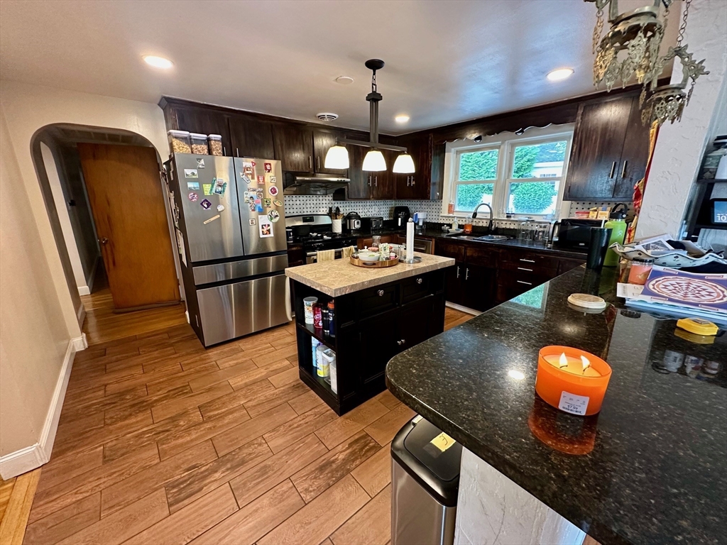 4 bed, 3 bath apartment for rent at 57 Maurice St Unit 0, Medford — photo 5 of 27