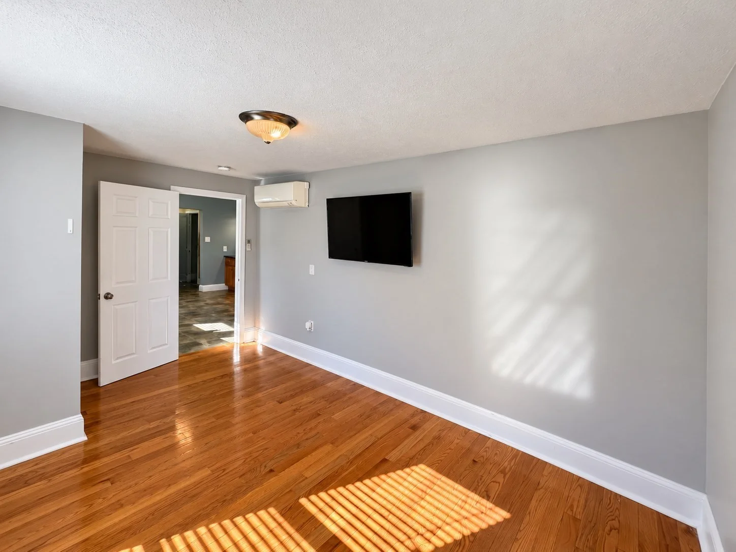 2 bed, 1 bath apartment for rent at 57 Melvin Unit 1, Wakefield — photo 10 of 13