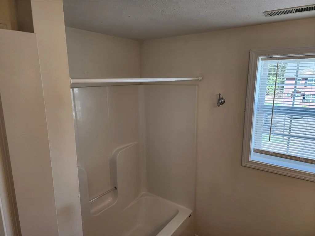 2 bed, 1 bath apartment for rent at 57 Mill Street Extension Unit 11, Lancaster — photo 10 of 21