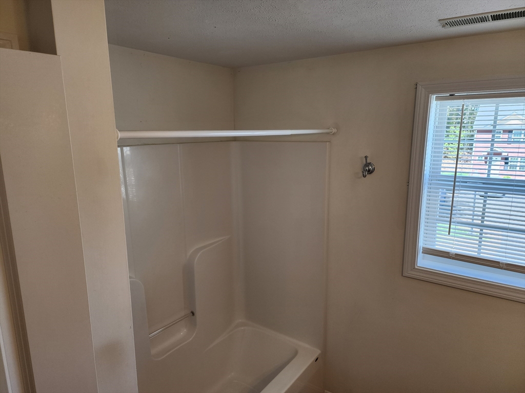 2 bed, 1 bath apartment for rent at 57 Mill Street Extension Unit 5, Lancaster — photo 9 of 15