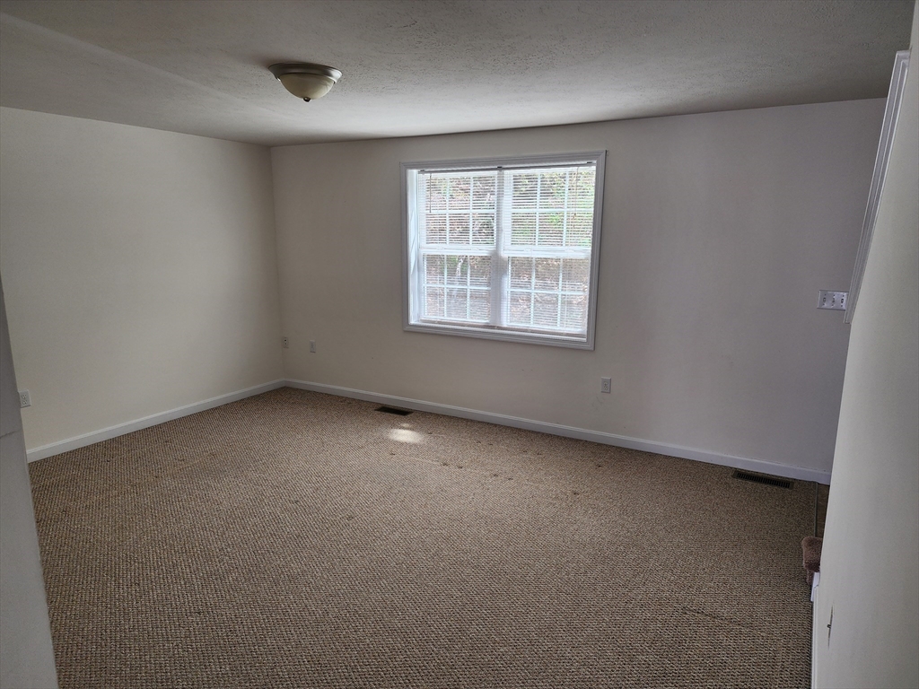2 bed, 1 bath apartment for rent at 57 Mill Street Extension Unit 5, Lancaster — photo 5 of 15