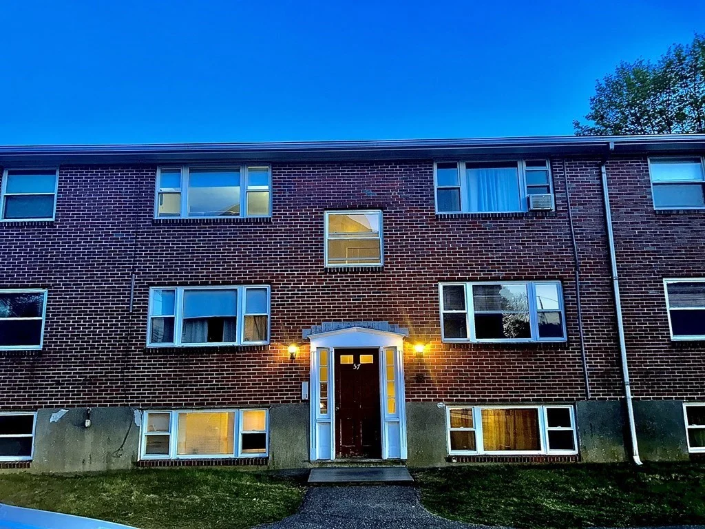 2 bed, 1 bath apartment for rent at 57 Newbury Ave Unit 2, Quincy — photo 1 of 14