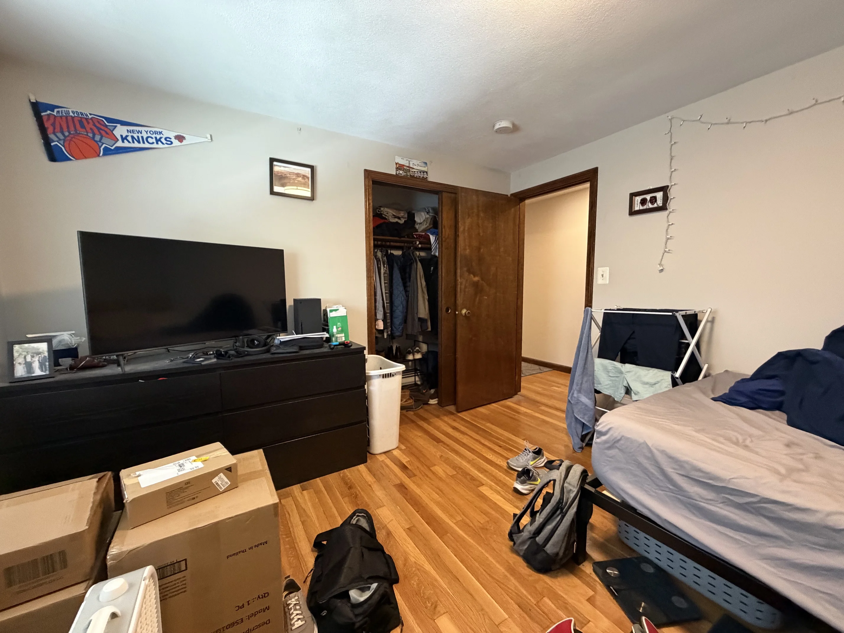 3 bed, 1 bath apartment for rent at 57 Newbury St Unit 2, Teele Square — photo 9 of 21
