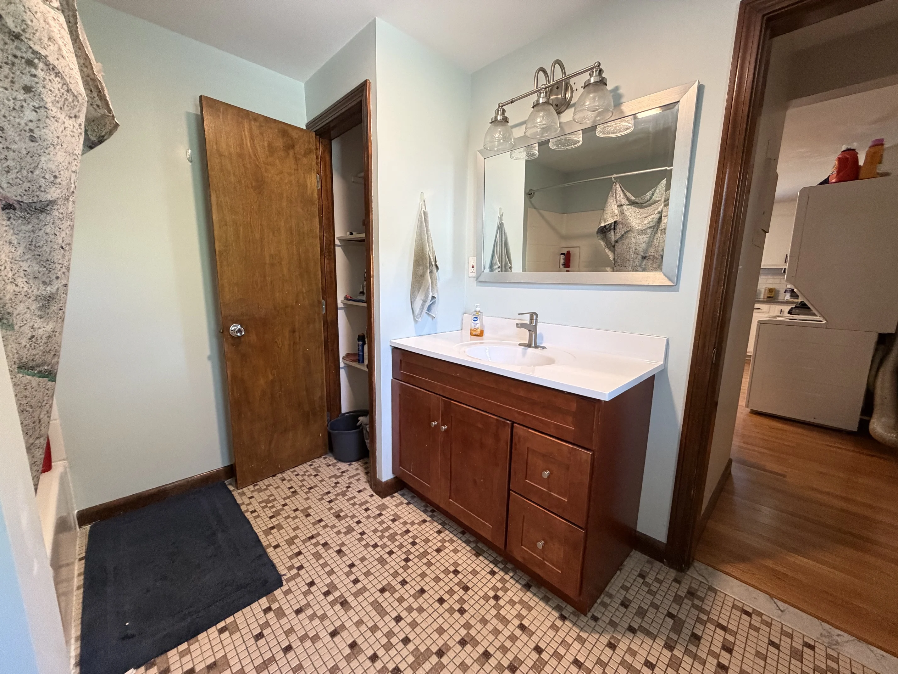 3 bed, 1 bath apartment for rent at 57 Newbury St Unit 2, Teele Square — photo 18 of 21