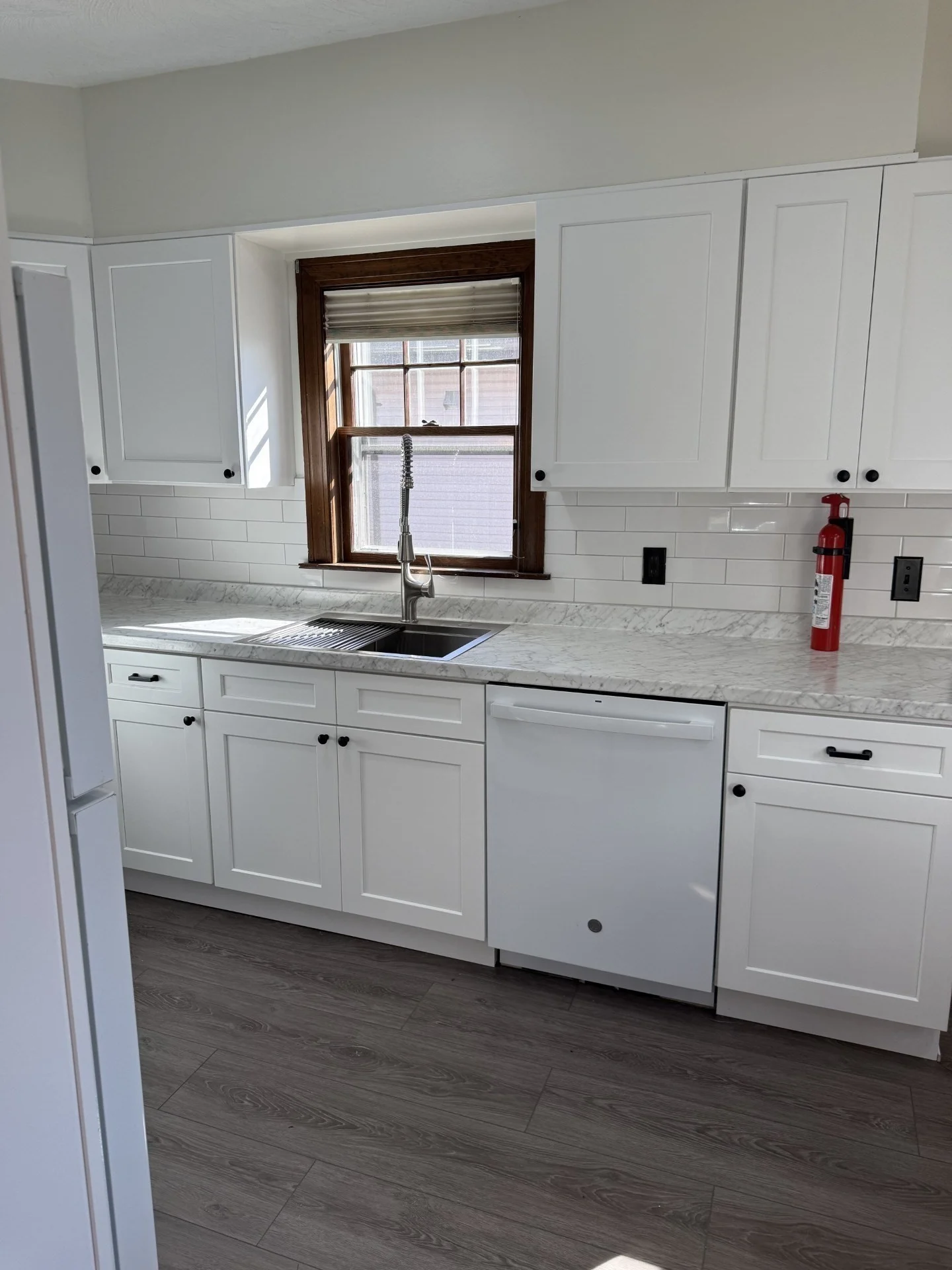 3 bed, 1 bath apartment for rent at 57 North Bayfield Unit 1, Quincy — photo 3 of 17