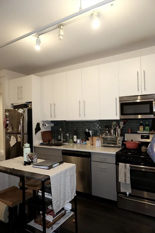1 bed, 1 bath apartment for rent at 57 North Washington St Unit 1C, North End — photo 8 of 12