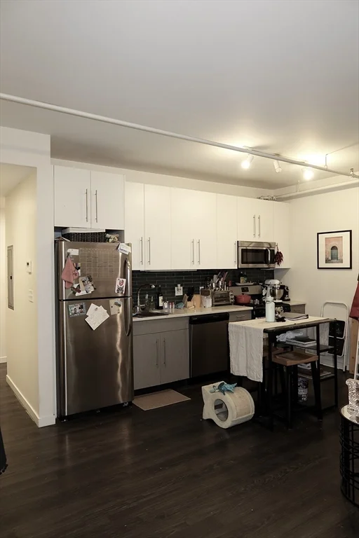 1 bed, 1 bath apartment for rent at 57 North Washington St Unit 1C, North End — photo 7 of 12