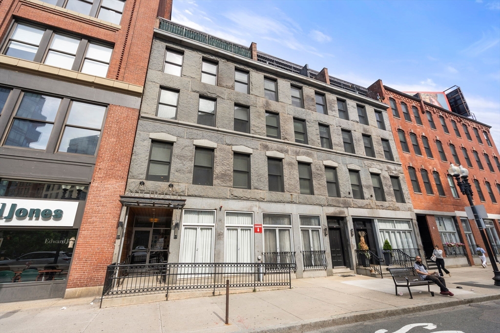 3 bed, 3 bath apartment for rent at 57 North Washington St Unit 5A, North End — photo 18 of 23