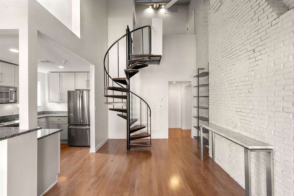 3 bed, 3 bath apartment for rent at 57 North Washington St Unit 5A, North End — photo 5 of 23