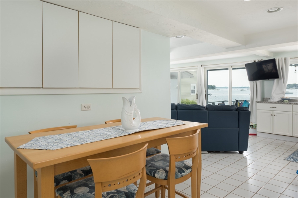 5 bed, 2 bath apartment for rent at 57 Oak St, Wareham — photo 16 of 38