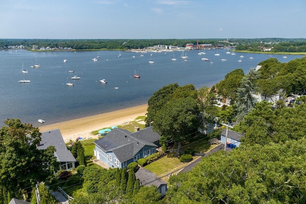 5 bed, 2 bath apartment for rent at 57 Oak St, Wareham — photo 32 of 38