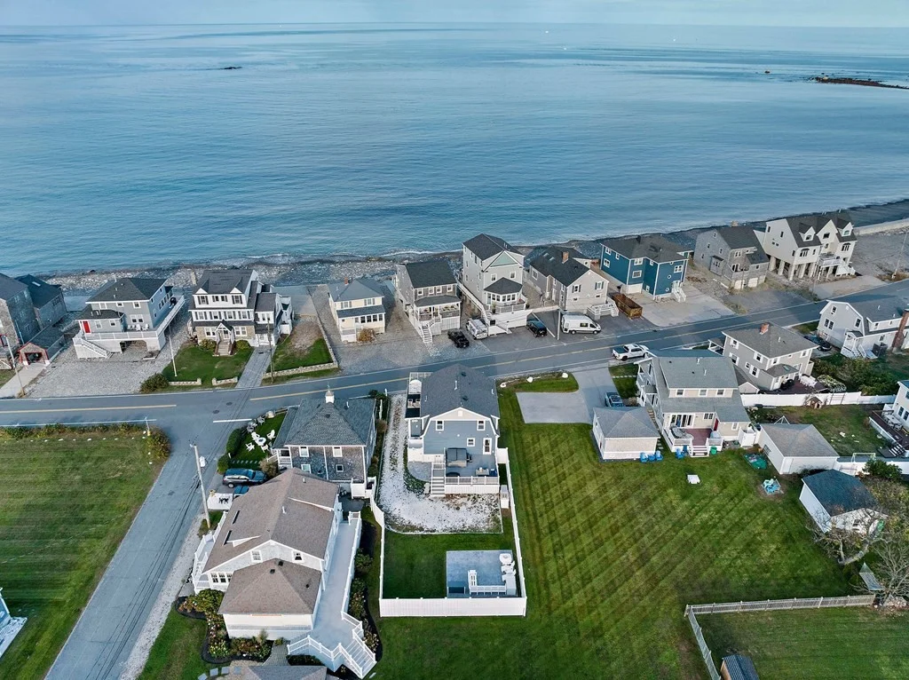 4 bed, 3 bath apartment for rent at 57 Oceanside Dr Unit 1, Sand Hills — photo 3 of 41