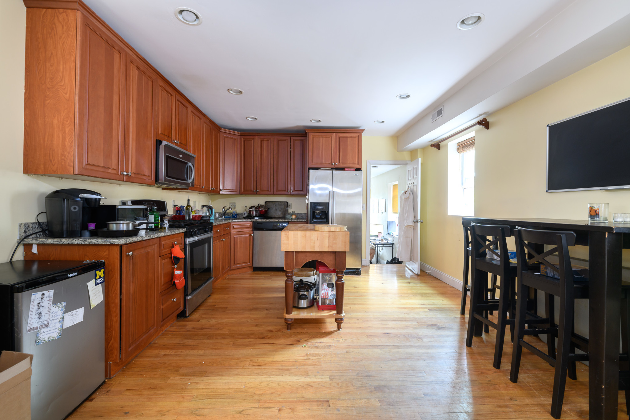 3 bed, 2 bath apartment for rent at 57 Otis St Unit 2, East Cambridge — photo 6 of 12