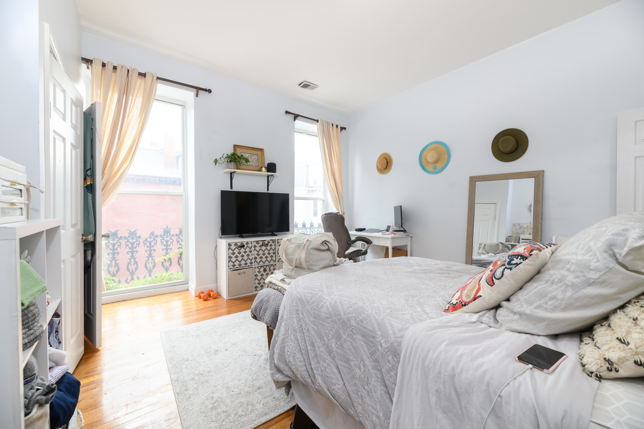 3 bed, 2 bath apartment for rent at 57 Otis St Unit 2, East Cambridge — photo 2 of 12