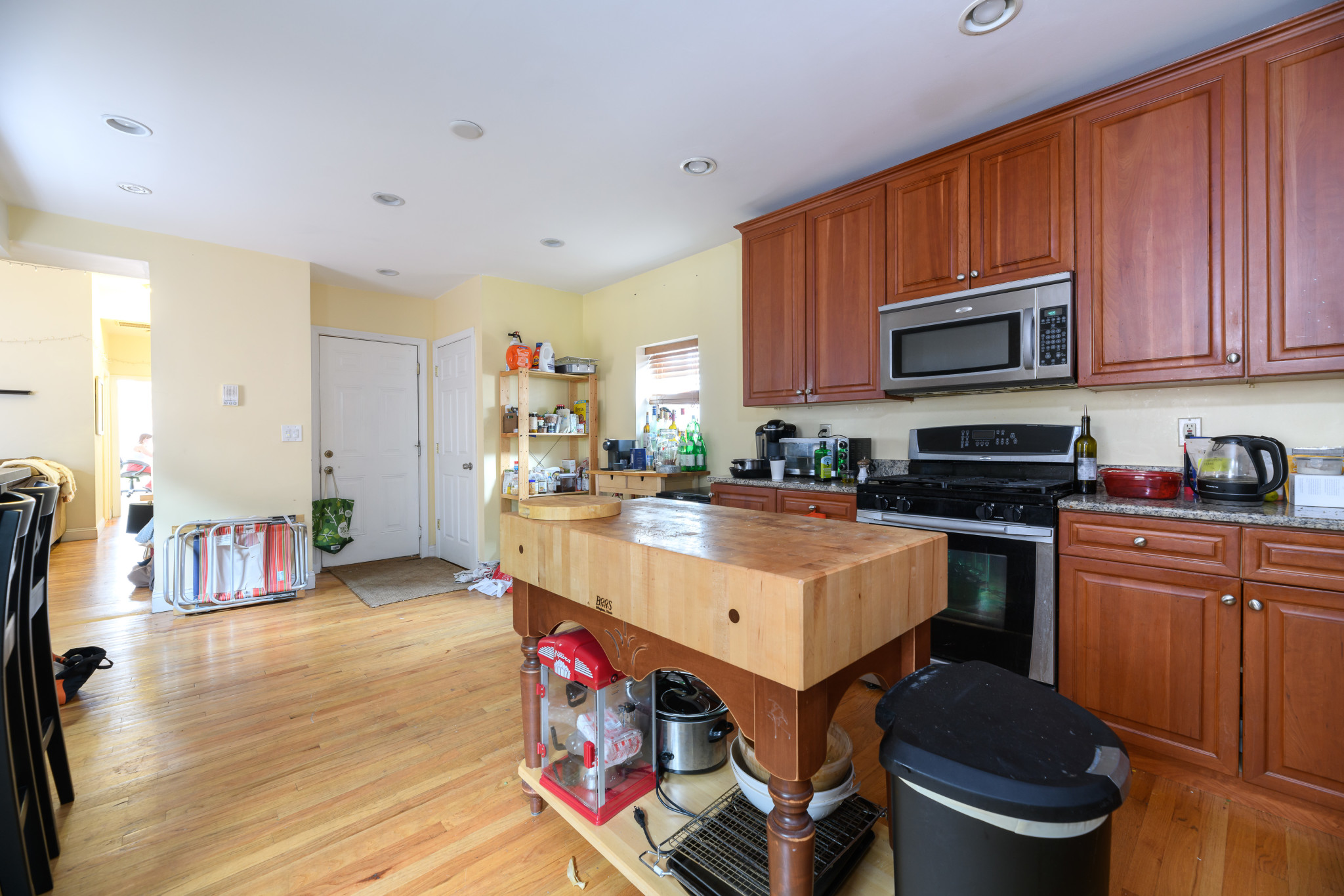 3 bed, 2 bath apartment for rent at 57 Otis St Unit 2, East Cambridge — photo 5 of 12